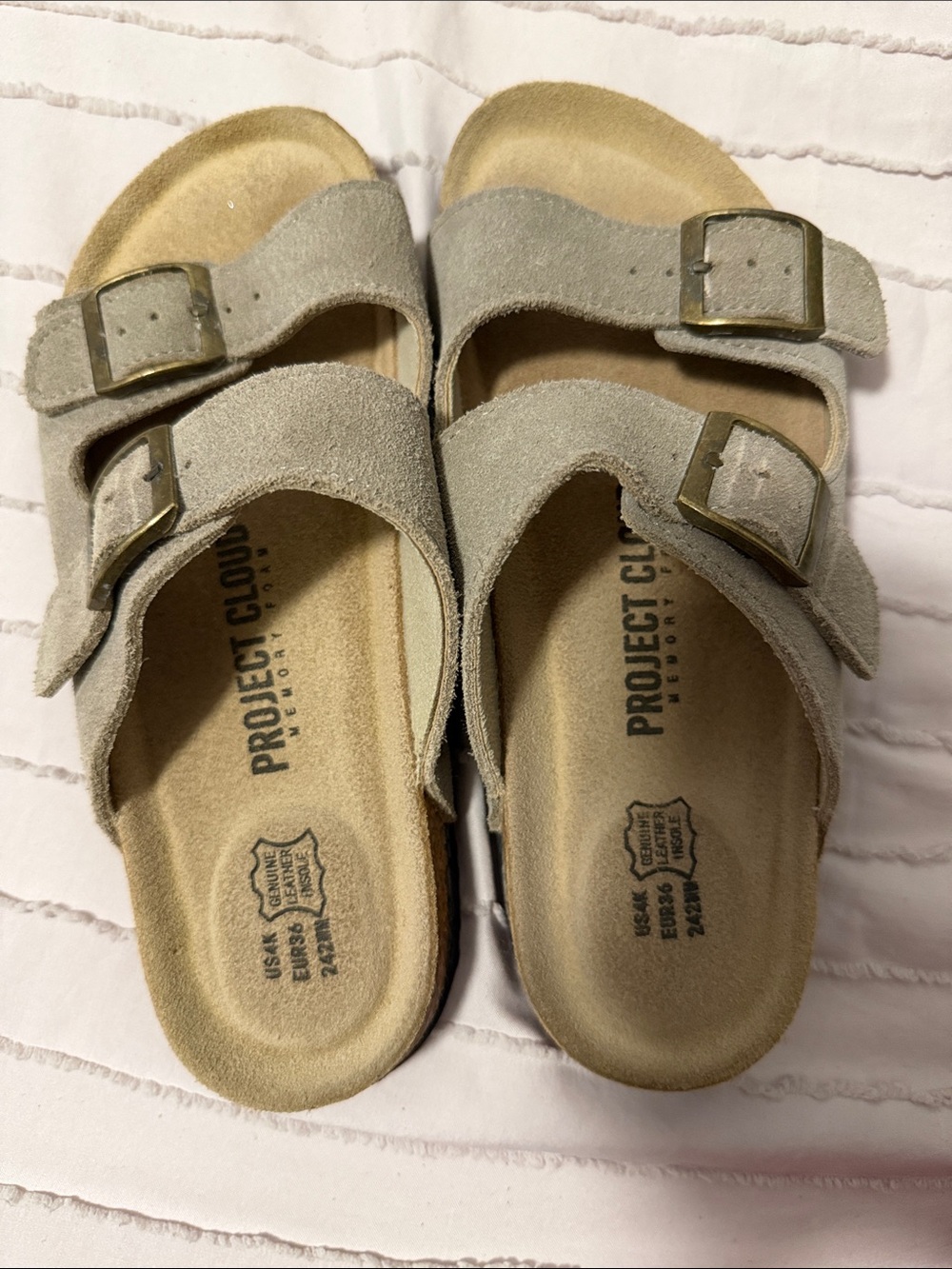 Project Cloud Kids' Double-Buckle Suede Sandals — Light Gray
